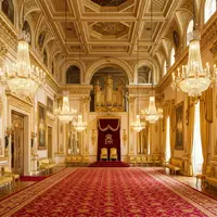 Can You Go Inside Buckingham Palace?