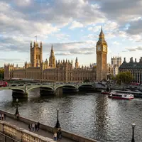 Can You Visit the Houses of Parliament?
