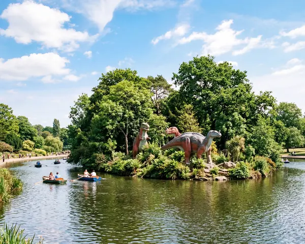 Crystal Palace Park Dinosaurs