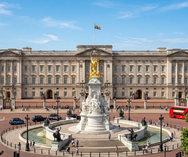 How Many Rooms Does Buckingham Palace Have?