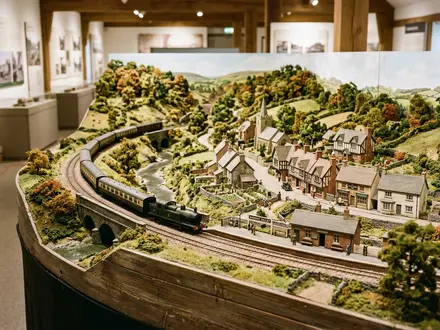 Madder Valley Railway