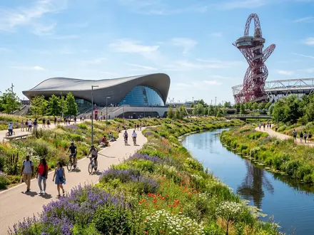 Queen Elizabeth Olympic Park Setting