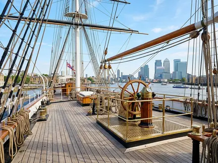 The Main Deck & Rigging
