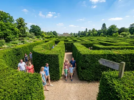 The Maze and Woodland Walks