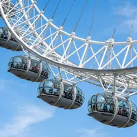 How Many Capsules Does the London Eye Have?