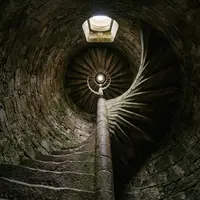 How Many Steps Is the Monument?