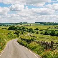 How to Get to Stonehenge from London