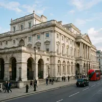 Is the Courtauld Gallery in Somerset House?