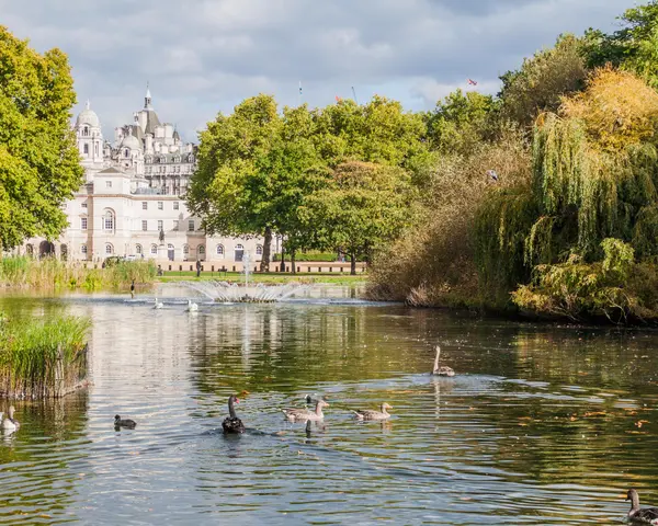 St James's Park