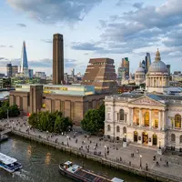 Tate Modern vs Tate Britain &mdash; What's the Difference?